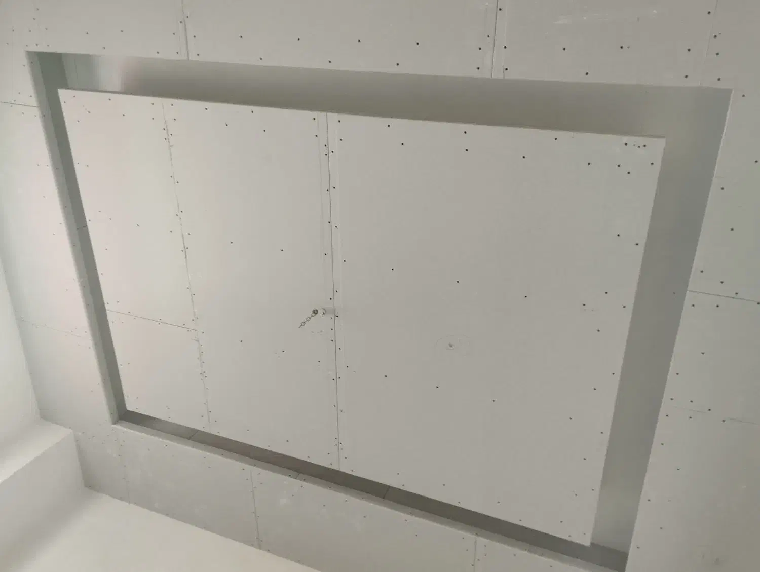 نیاز مند یک نیرو کار برای کناف|استخدام معماری، عمران و ساختمانی|رشت, حافظ آباد|دیوار