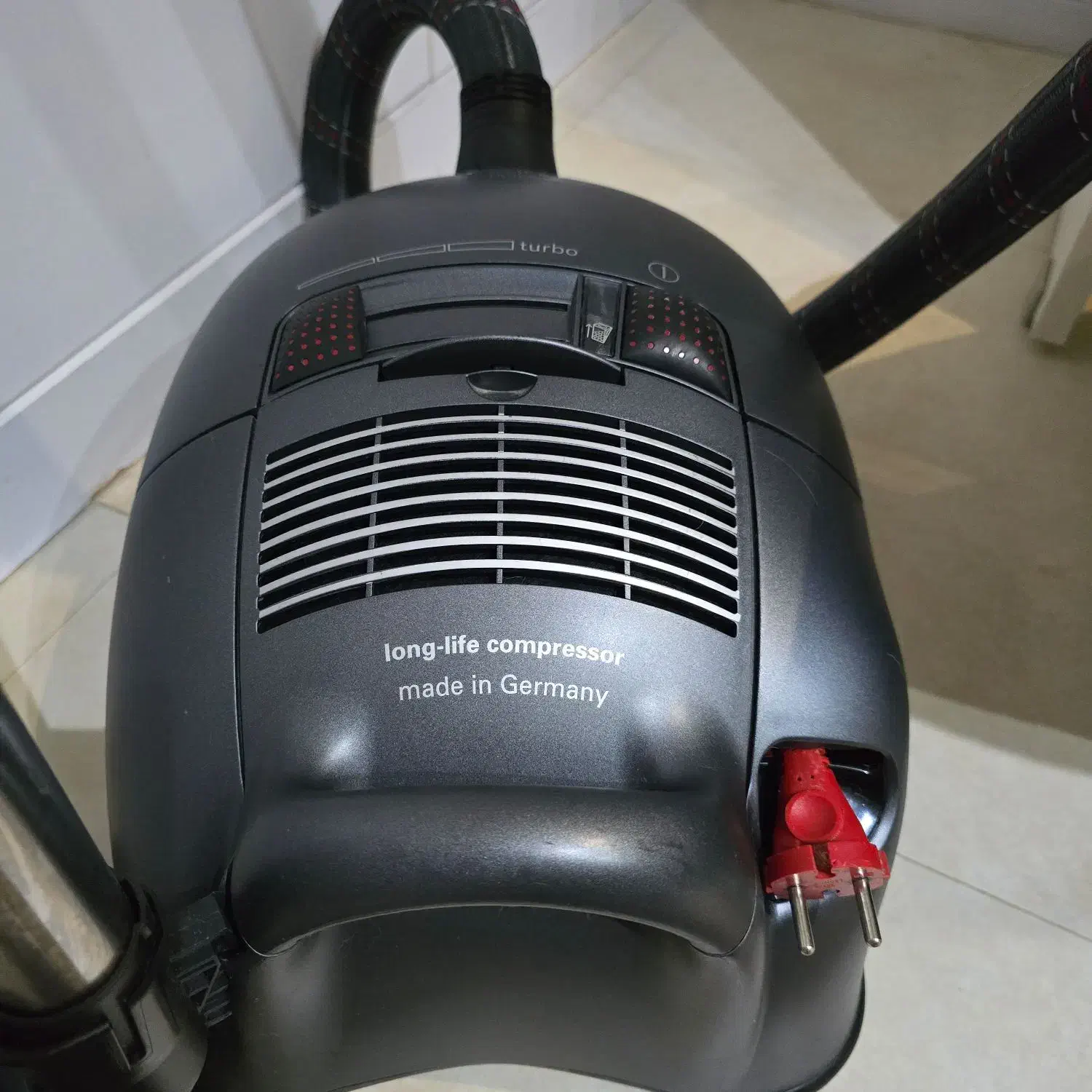 جارو برقی بوش توان 1400|جاروبرقی، جارو شارژی، بخارشو|اصفهان, سپاهانشهر|دیوار