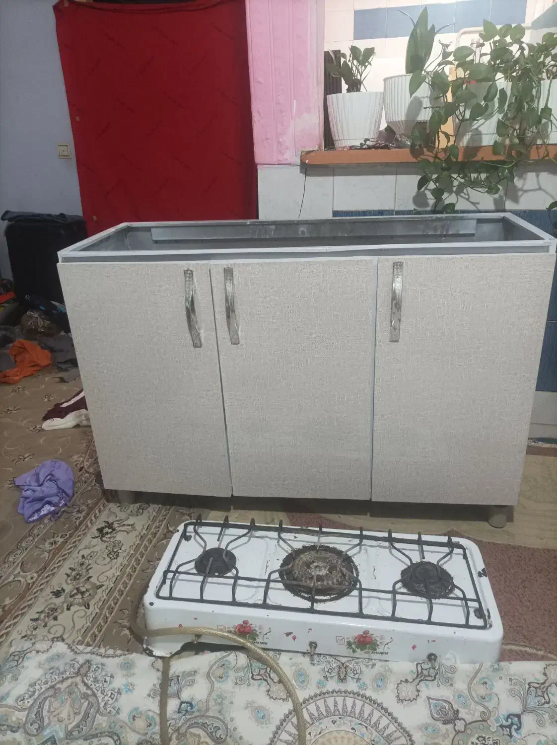 کابینت زیر سینک آشپزخانه نو وگاز تخت ۳شعله کارکرده|اجاق گاز و لوازم برقی پخت‌وپز|محمدشهر, کوی بهار|دیوار