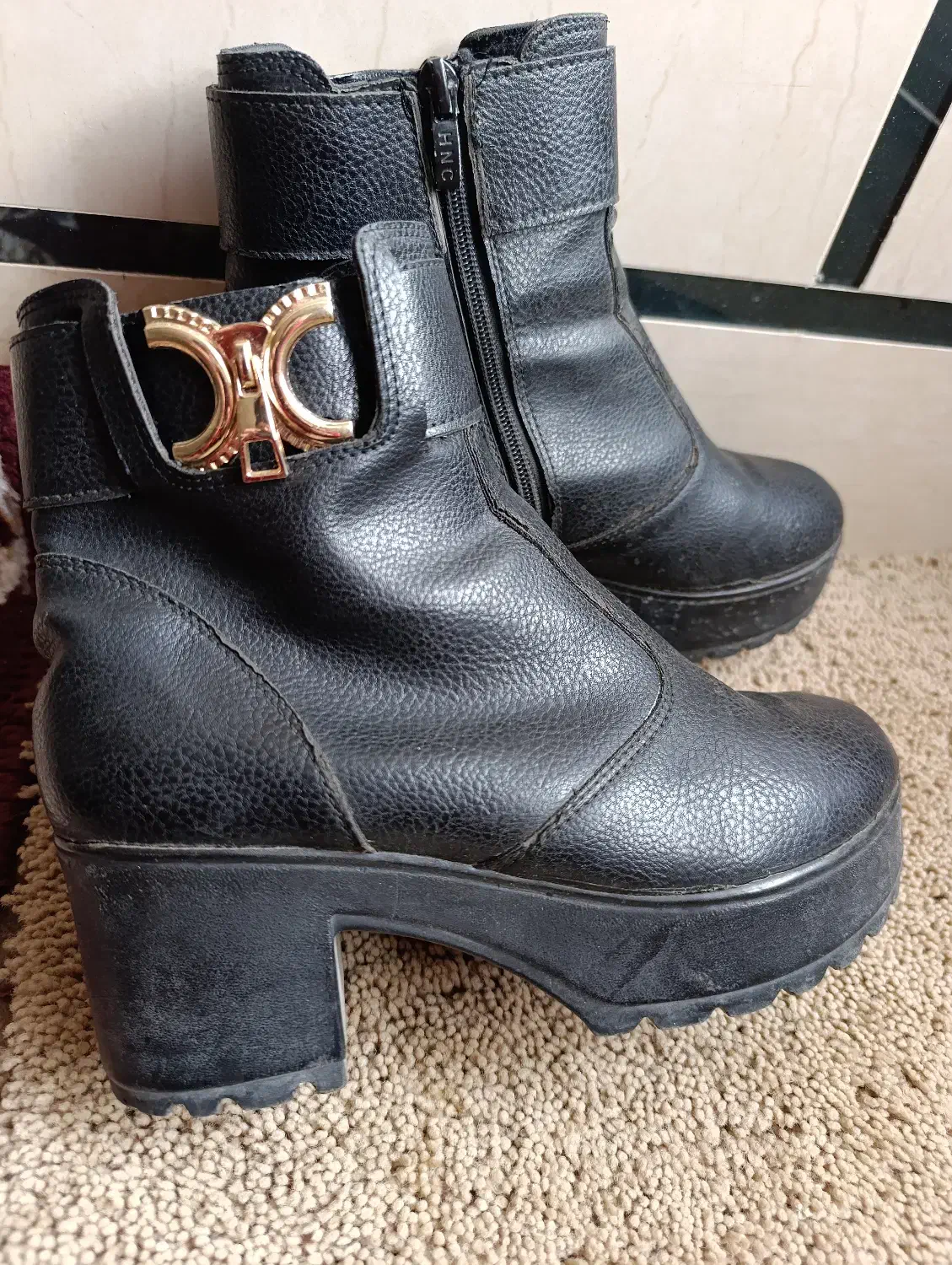 کفش زمستانی|کیف، کفش، کمربند|شوشتر, |دیوار