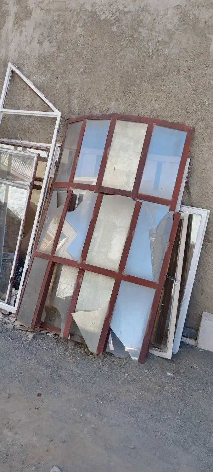 درب و پنجره|مصالح و تجهیزات ساختمان|سنندج, |دیوار