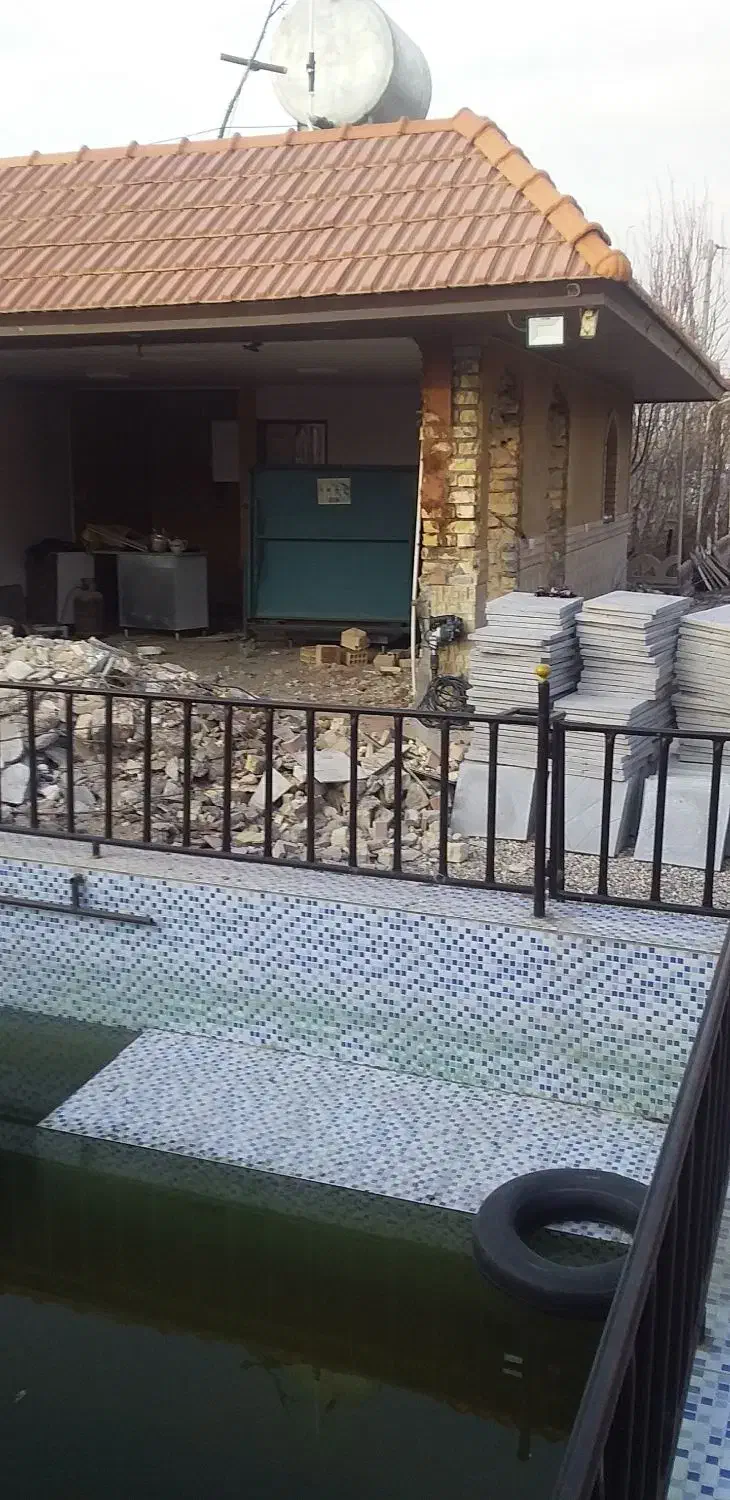 پیمانکاری بازسازی خانهای قدیمی وباغ|خدمات پیشه و مهارت|ابریشم, |دیوار