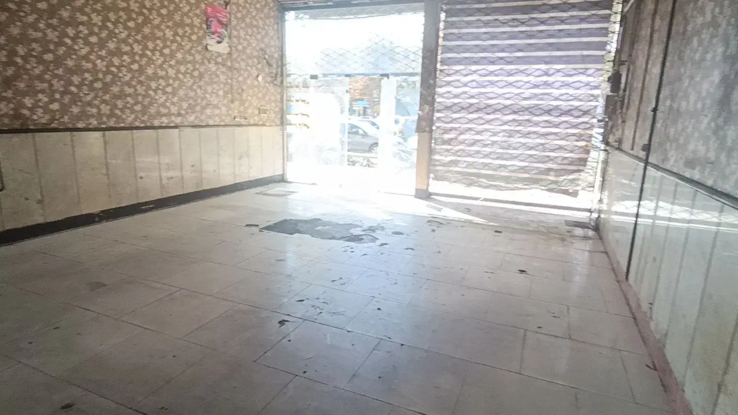 مغازه تجاری حاشیه بلوار جمهوری|اجارهٔ مغازه و غرفه|مشهد, مقدم|دیوار