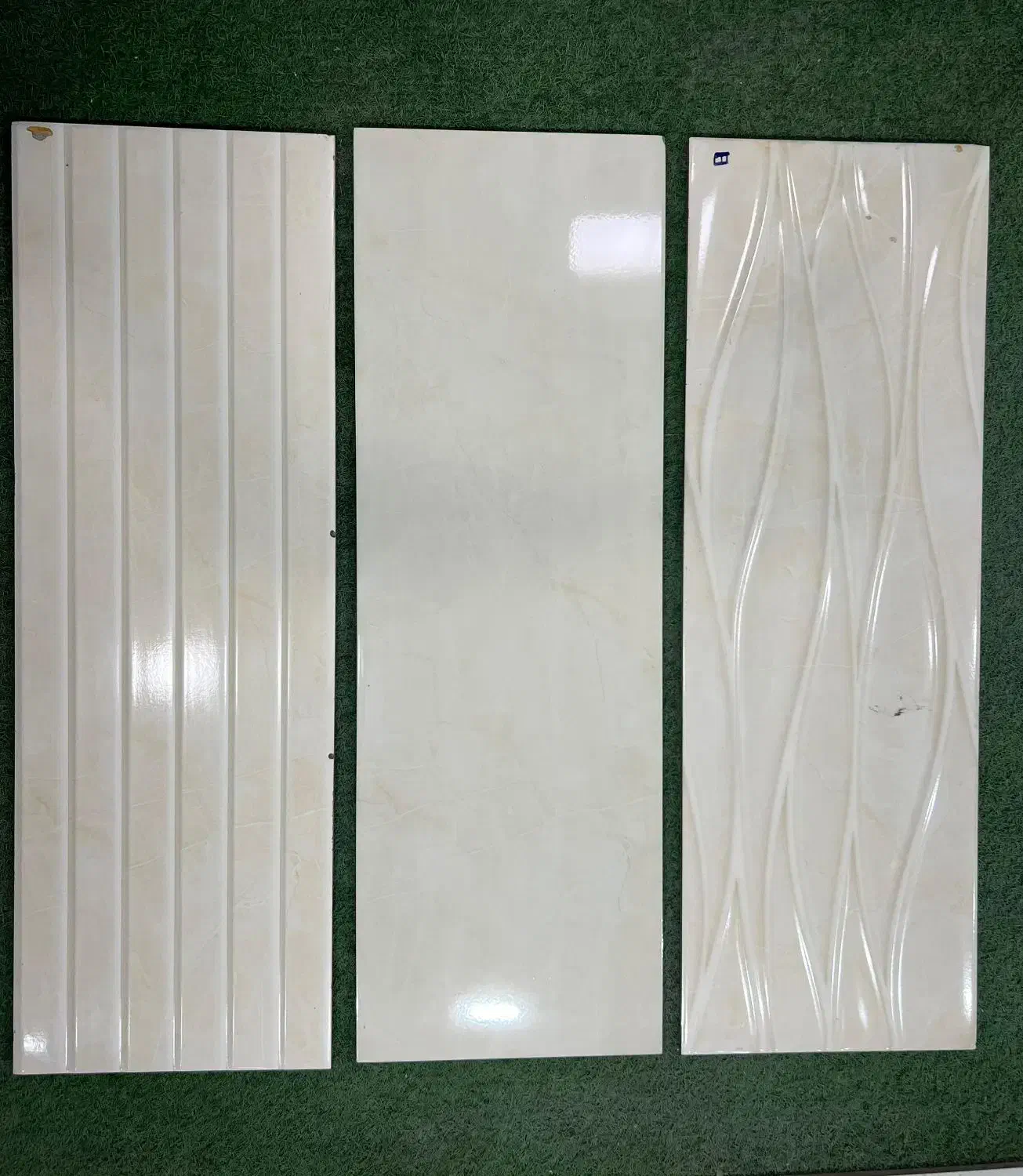 کاشی ۳۰×۹۰ کرم ۳ طرح|مصالح و تجهیزات ساختمان|فردیس, داوری|دیوار