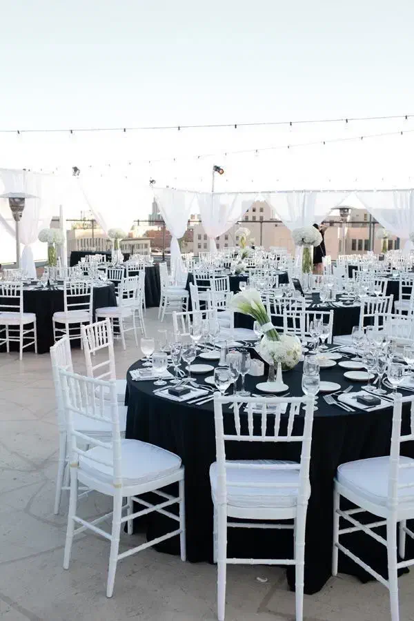 تولیدی صندلی و میز های طلایی و سیلور|میز و صندلی غذاخوری|کلات (خراسان), |دیوار