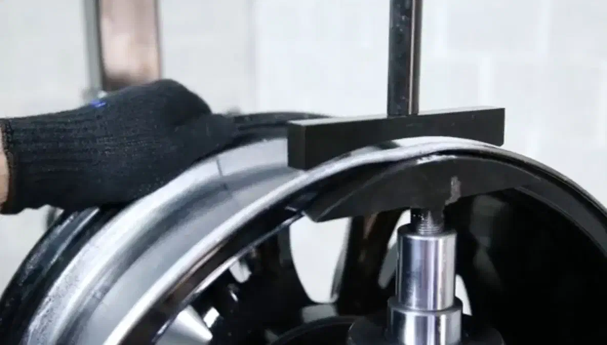 تابگیری رینگ|خدمات موتور و ماشین|میانه, |دیوار