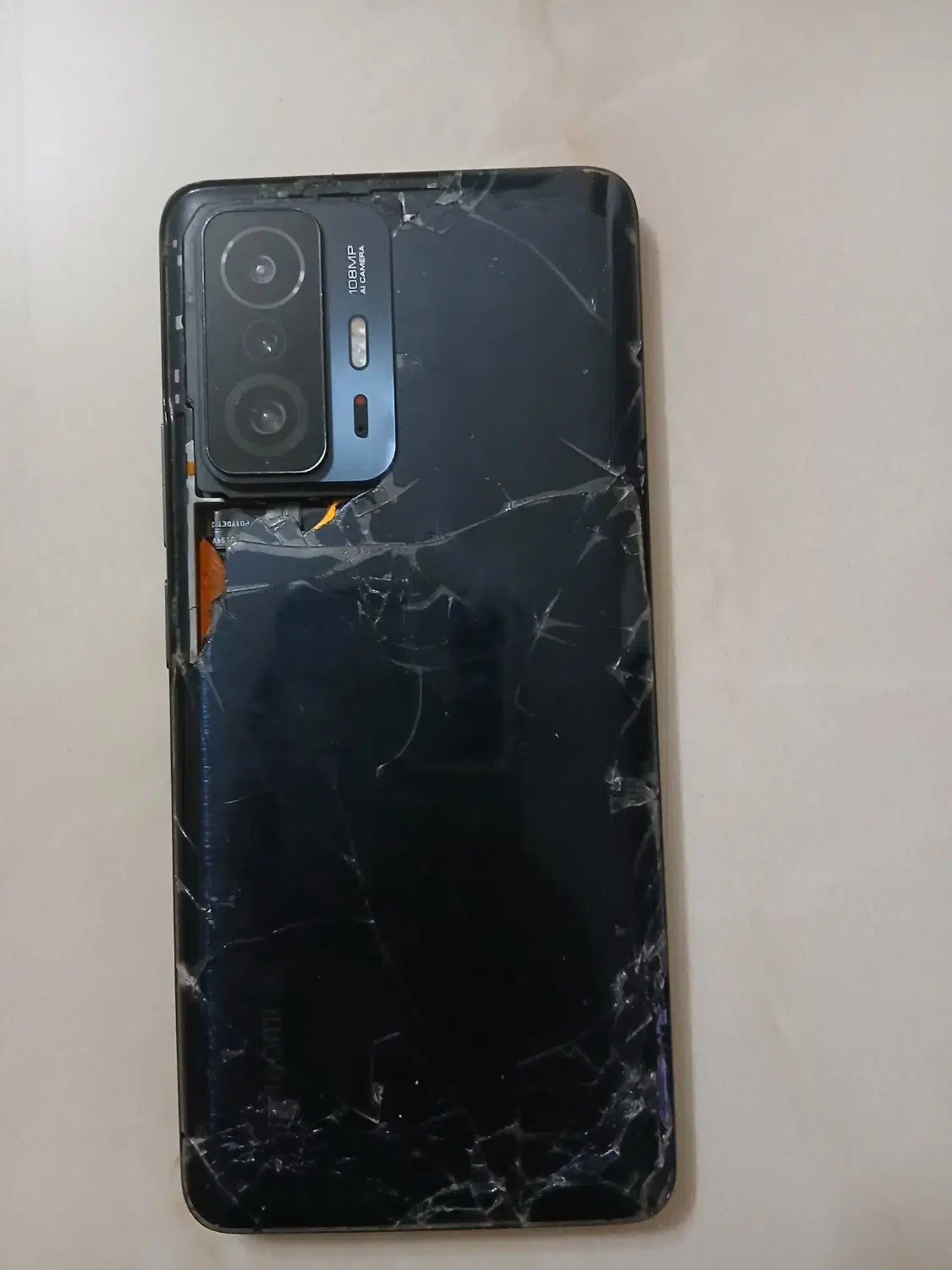 نیاز به تعمیر mi11t pro 5G و POCO M 6PRO 4G|موبایل|تهران, تسلیحات|دیوار