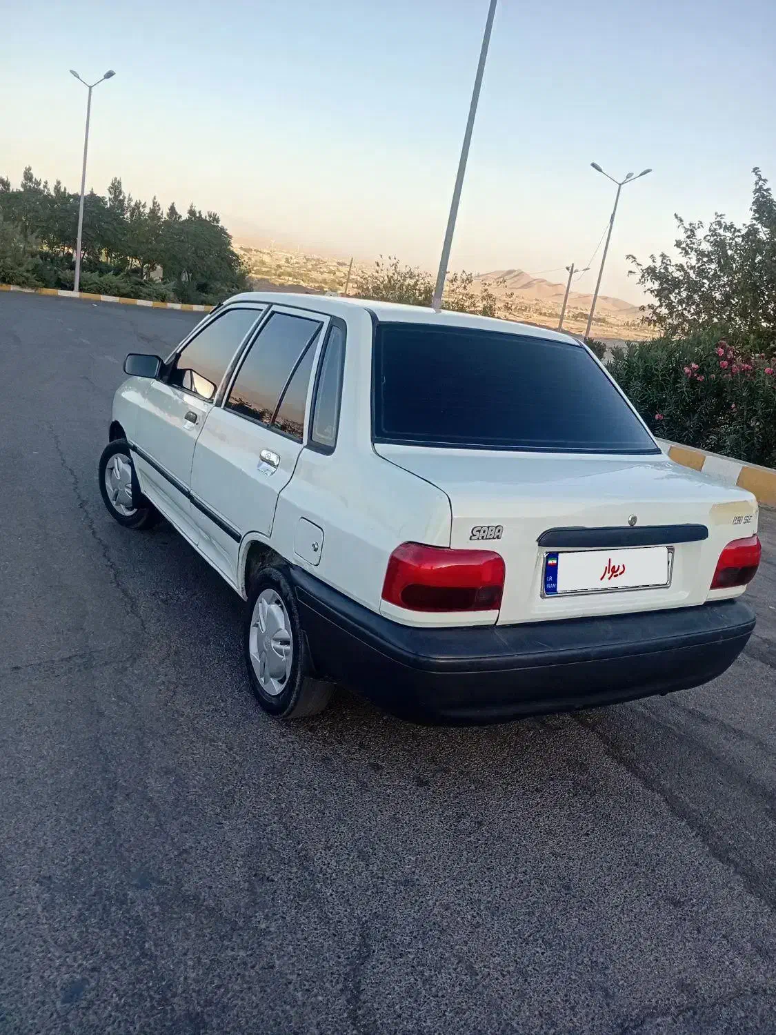 ماشین مدل 81|خودرو سواری و وانت|سلامی, |دیوار