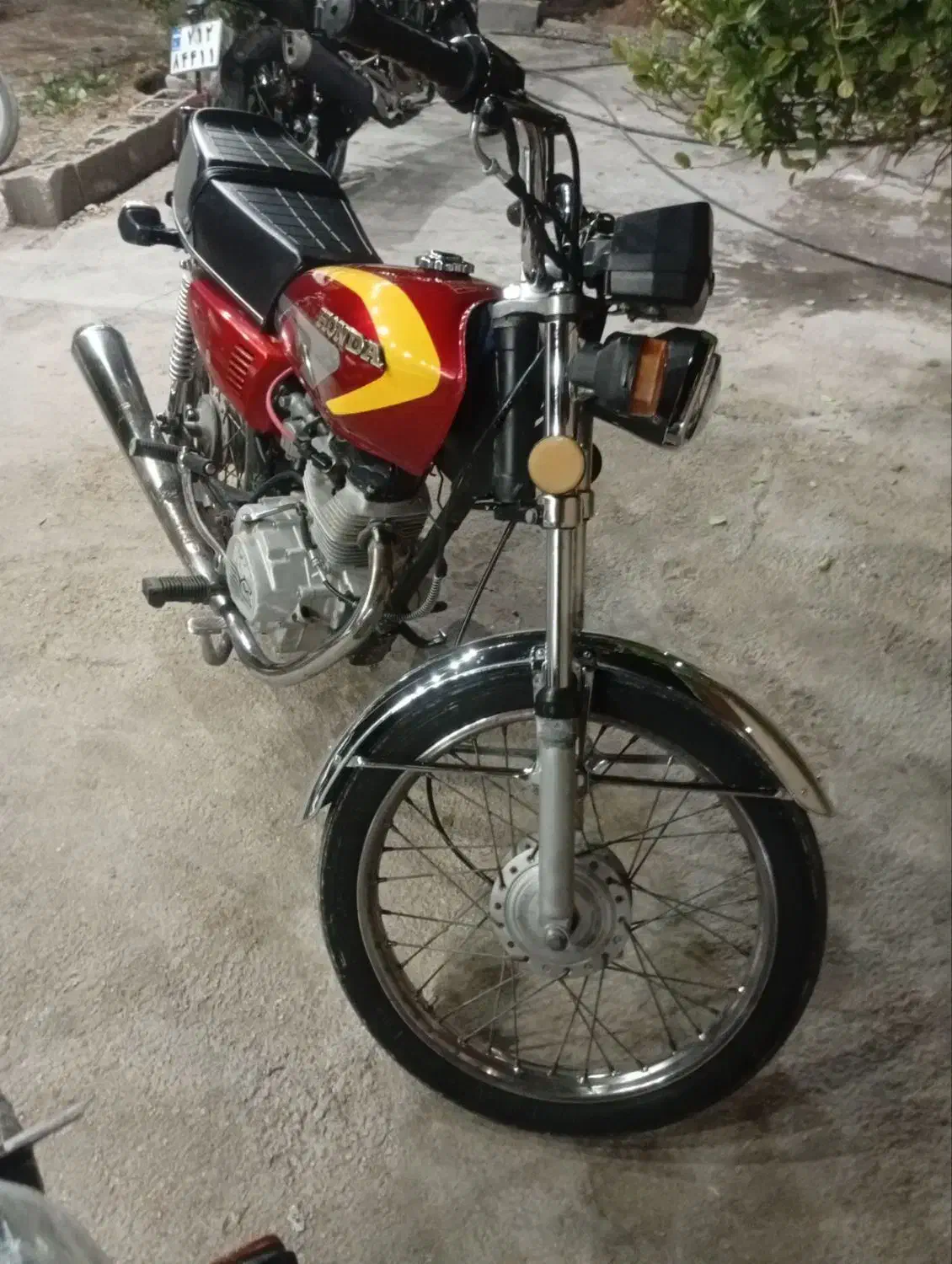 موتورسیکلت|موتورسیکلت|داراب, |دیوار