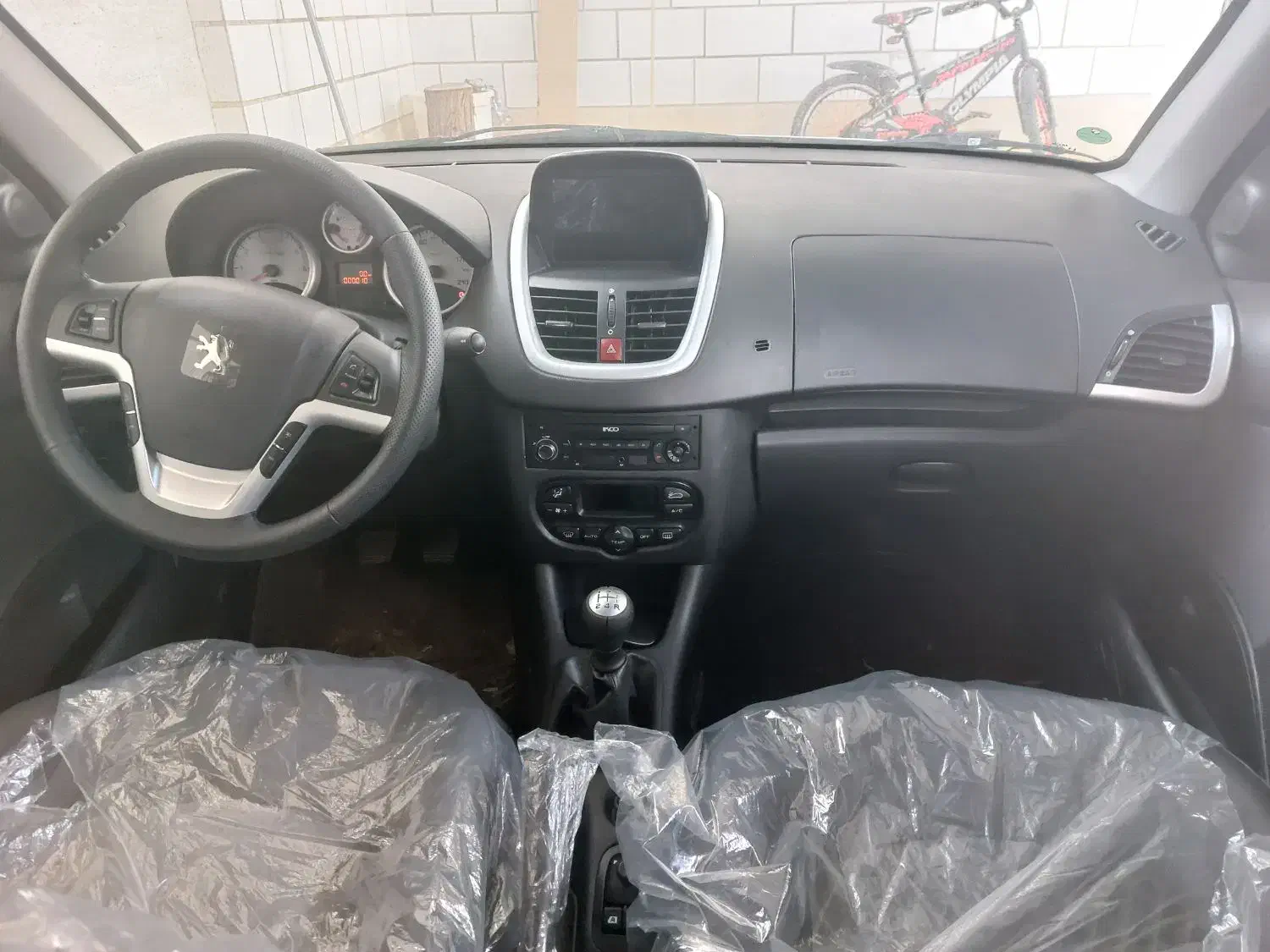 پژو۲۰۷ پارانورنما ارتقایافته مدل ۱۴۰۳|خودرو سواری و وانت|برازجان, |دیوار