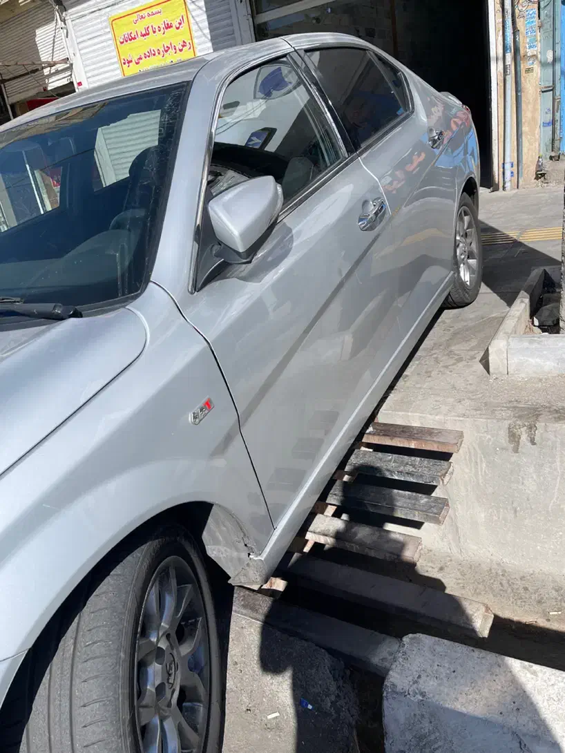 دنا پلاس توربو اتوماتیک مدل 1401|خودرو سواری و وانت|بومهن, |دیوار