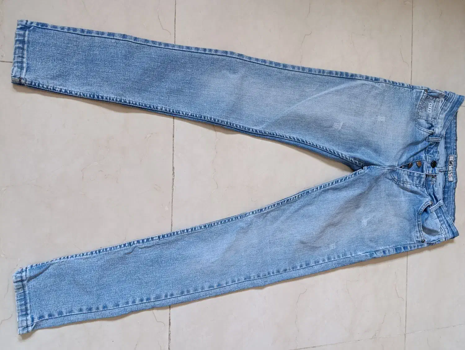 شلوار جین لی زیر قیمت|لباس|پرند, فاز ۶|دیوار