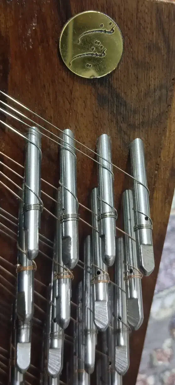 سنتور مارک طنین|سازهای سنتی|فسا, |دیوار