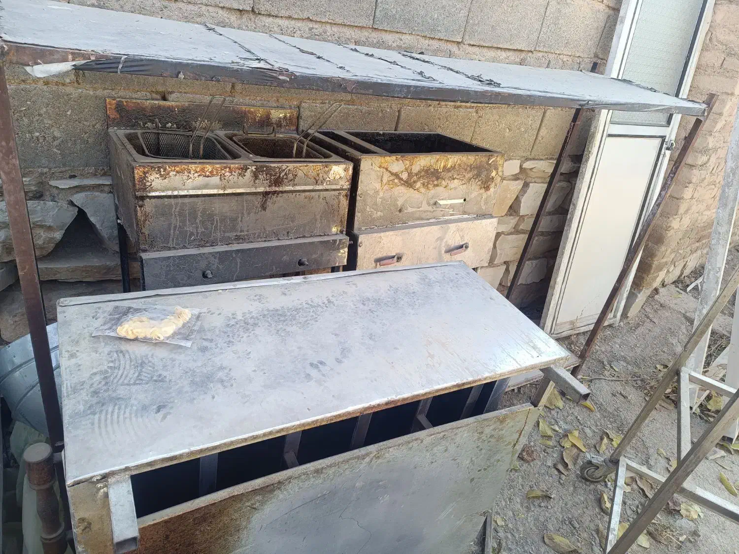 فرـ سرخ کن ـ باربیکیو|کافیشاپ و رستوران|ماهیدشت, |دیوار