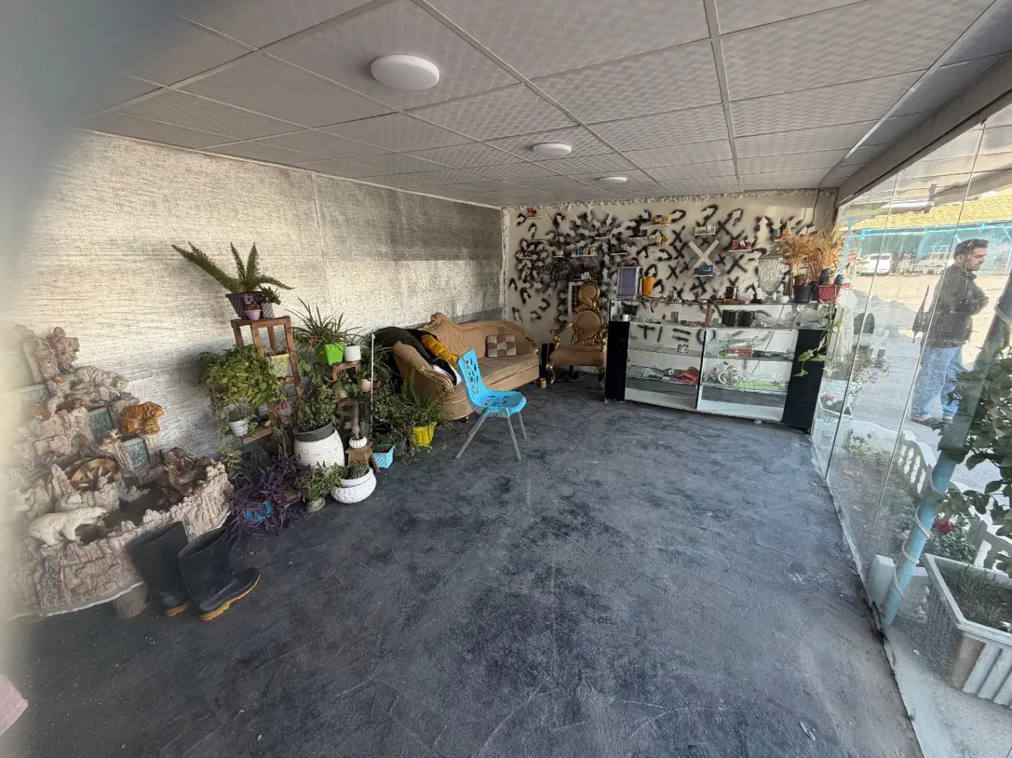 مغازه مناسب کافه یا اسپرتی|اجارهٔ مغازه و غرفه|شاهین‌شهر, سعدی شمالی|دیوار