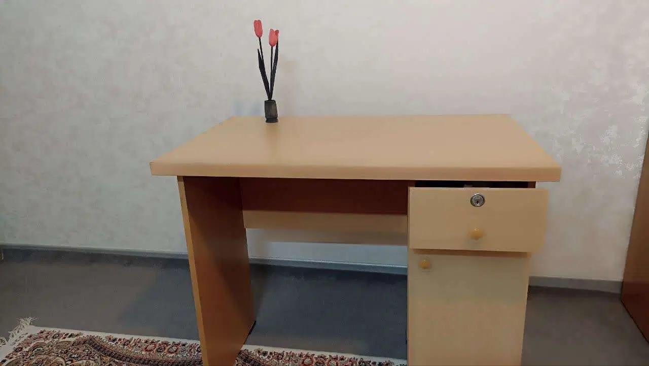 صندلی چرخ دار با جک سالم و تنظیم ارتفاع|صندلی و نیمکت|اصفهان, جلفا|دیوار