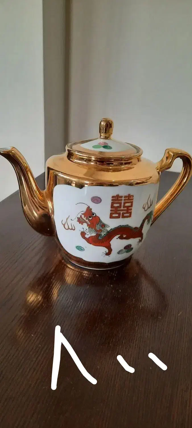 وساایل قدیممی و آنتیکک فروش|ظروف سرو و پذیرایی|آستارا, |دیوار