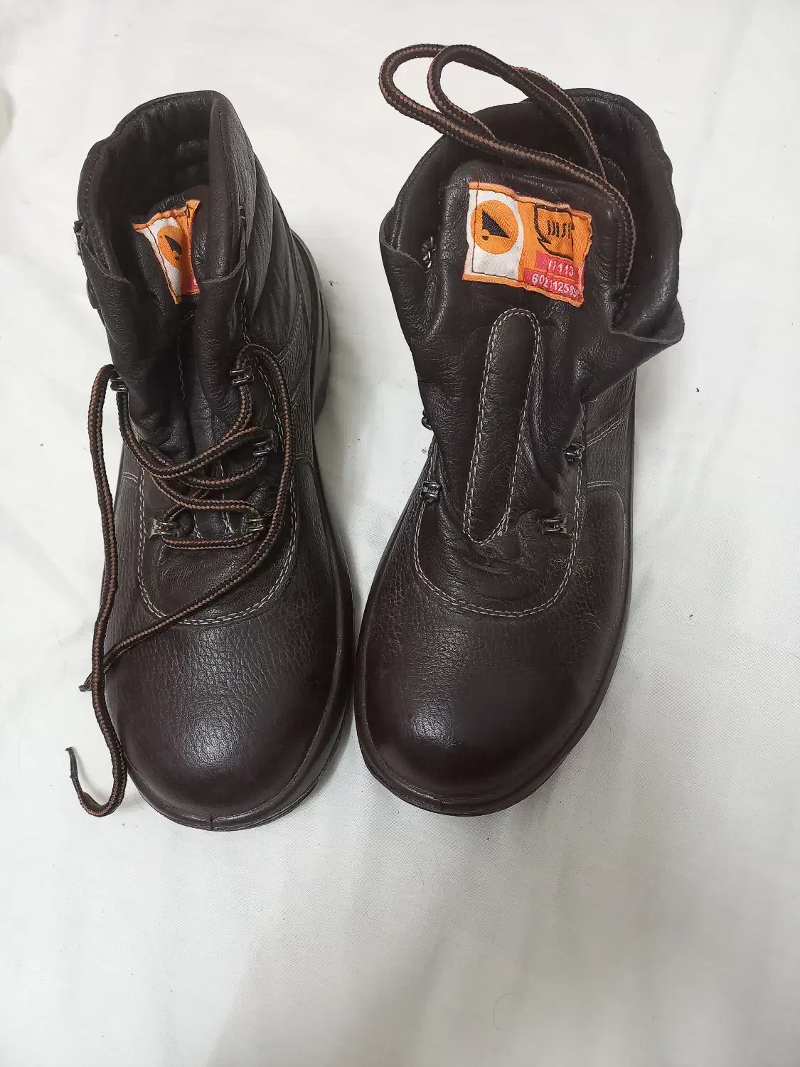 کفش کار وایمنی|کیف، کفش، کمربند|جهرم, |دیوار