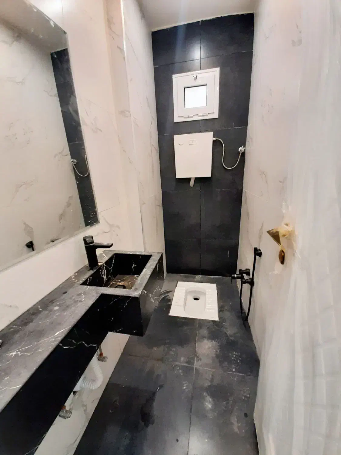 ۱۲۱ متر جردن ولیعصر ( نوساز طبقات بالا )