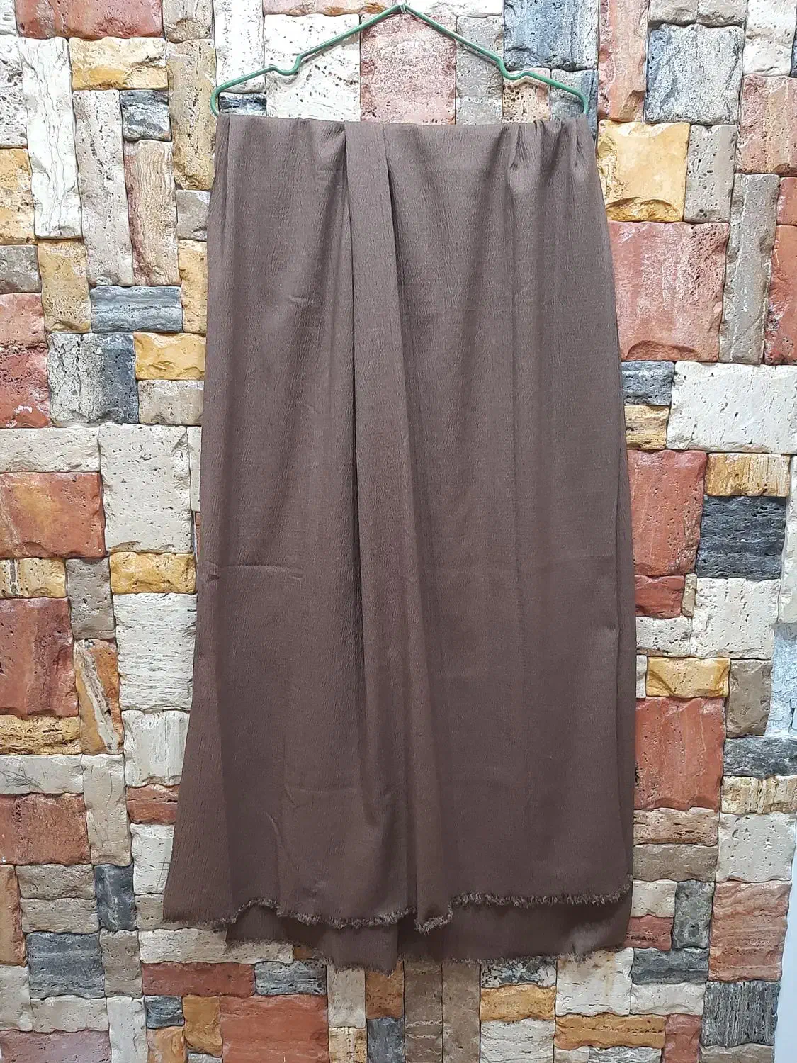 سه تا شال در حدنو|لباس|بندر انزلی, نیمه شعبان|دیوار