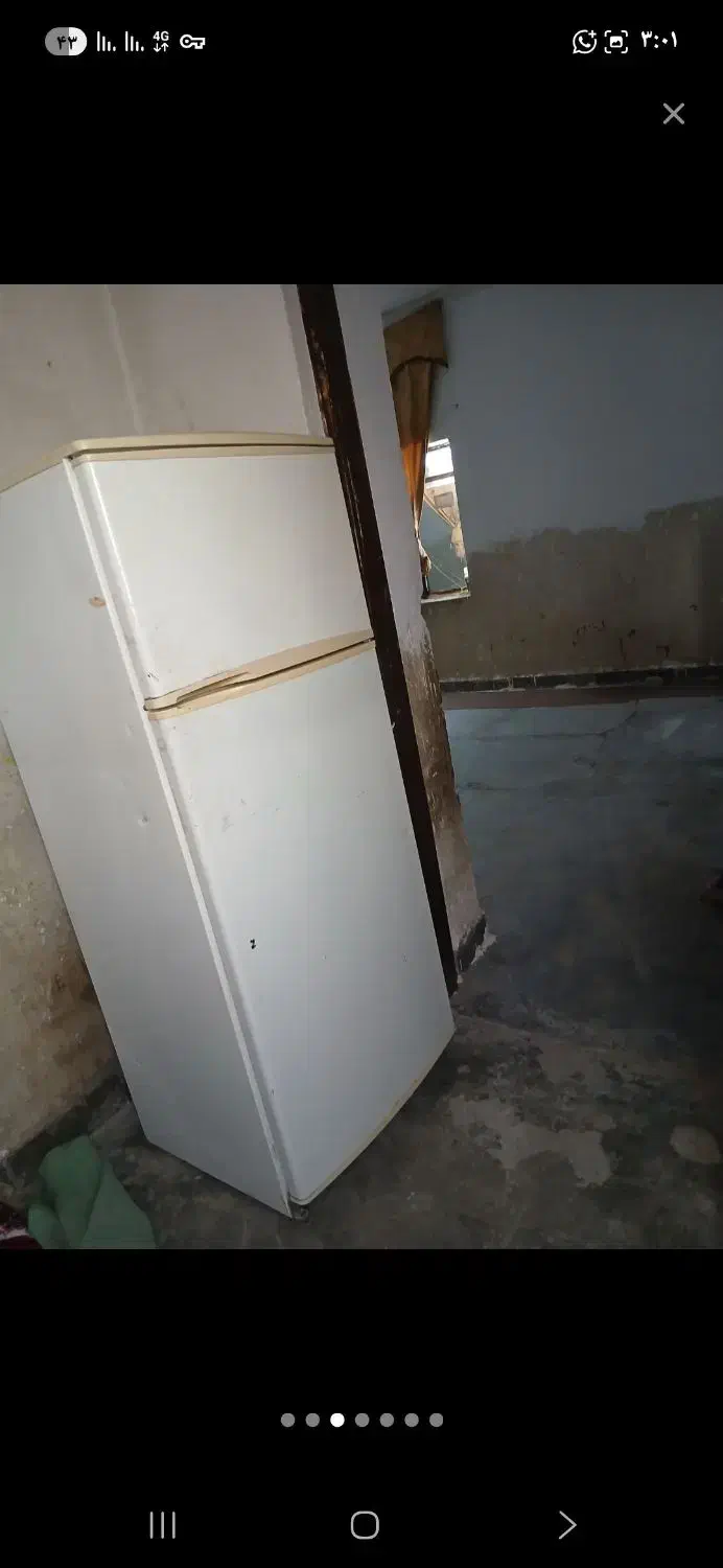 یخچال|یخچال و فریزر|سرباز, |دیوار