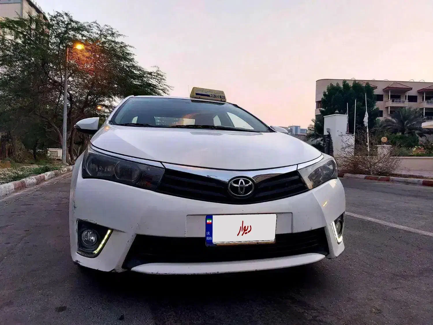 تاکسی سفید تک امتیاز ۲۰۱۴ ، ۳ دانگ|خودرو سواری و وانت|کیش, |دیوار