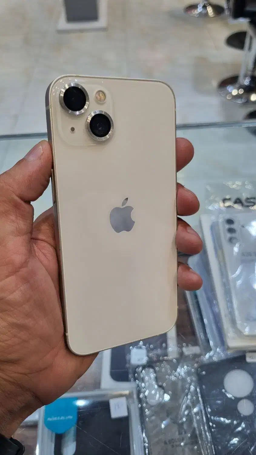 اپل iPhone 13 با حافظهٔ ۱۲۸ گیگابایت.۳۰ بار شارژ|موبایل|تهران, شیخ هادی|دیوار