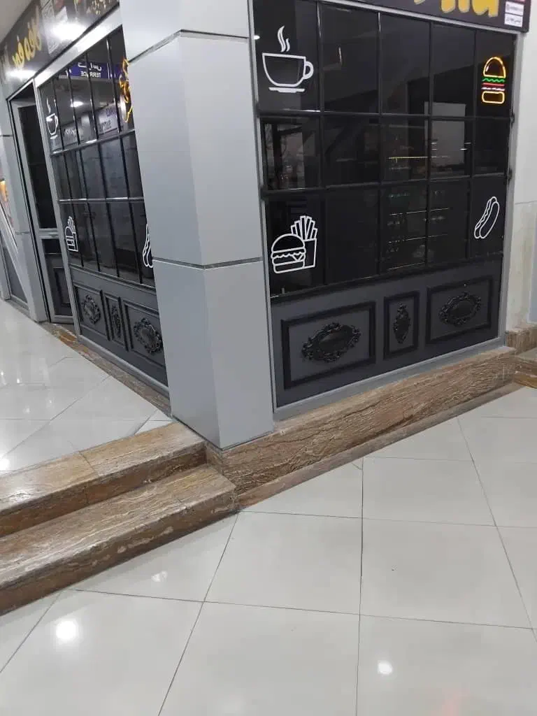 اجاره کافه فست فود با وسایل|اجارهٔ مغازه و غرفه|تهران, صادقیه|دیوار