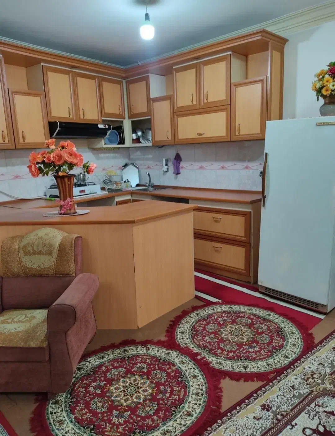 سوئیت مبله و تمیز در مرکز شهر(توشیبا)|اجارهٔ کوتاهمدت آپارتمان و سوئیت|رشت, دباغیان|دیوار