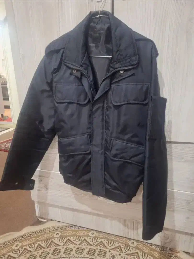 کاپشن پلیسی حراست و پلیور|لباس|شیراز, پانصد دستگاه ارتش|دیوار