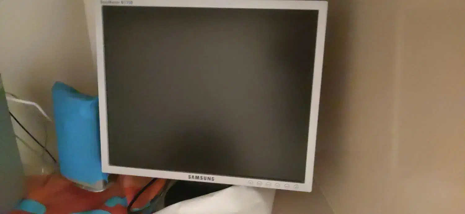 مانیتور سالم|قطعات و لوازم جانبی رایانه|شهریار, شهرک بهاران (ویره)|دیوار