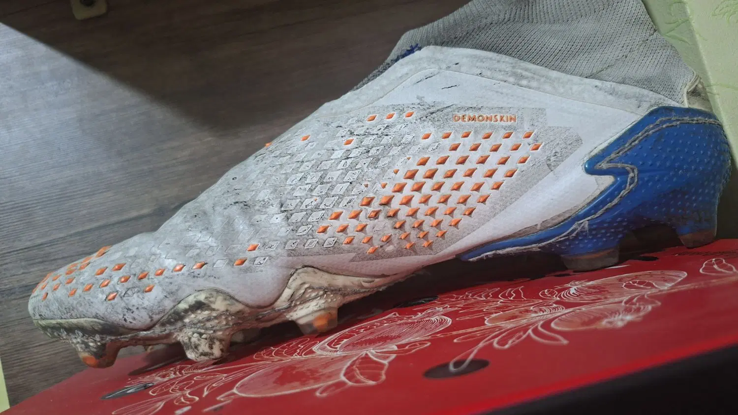 کفش PEREDEYTOR ADIDAS ORIGINAL|ورزش‌های توپی|مشهد, رستگار|دیوار