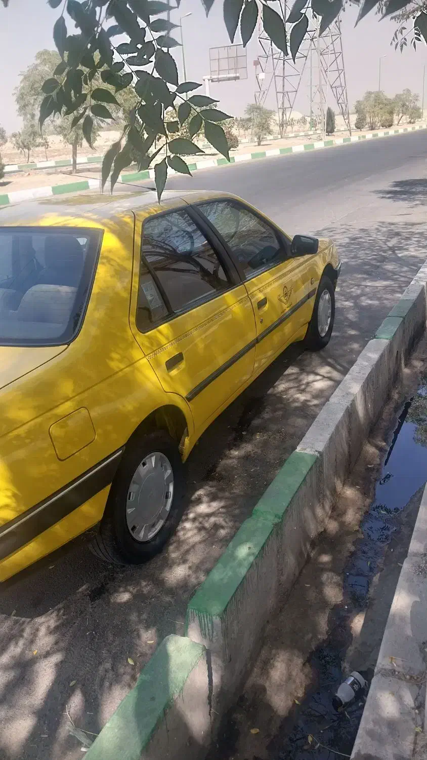 پژو ۴۰۵ تاکسی|خودرو سواری و وانت|تهران, شهرک چیتگر|دیوار