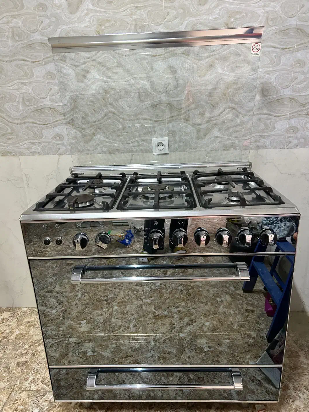 اجاق گاز فردار لوفرا|اجاق گاز و لوازم برقی پخت‌وپز|ممقان, |دیوار