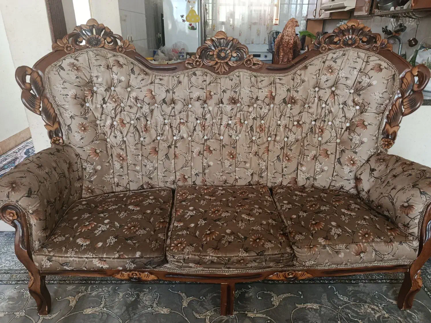 مبل ۹نفره سلطنتی|مبلمان خانگی و میز عسلی|فردوس (خراسان), |دیوار