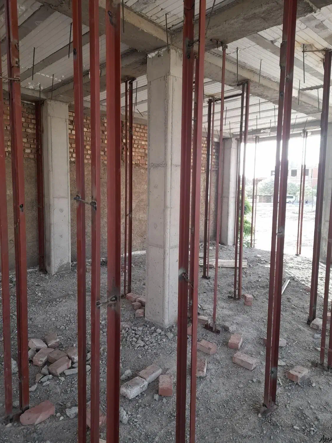 جوشکاری ، سقف شیروانی ، وال پست|خدمات پیشه و مهارت|سمنان, |دیوار