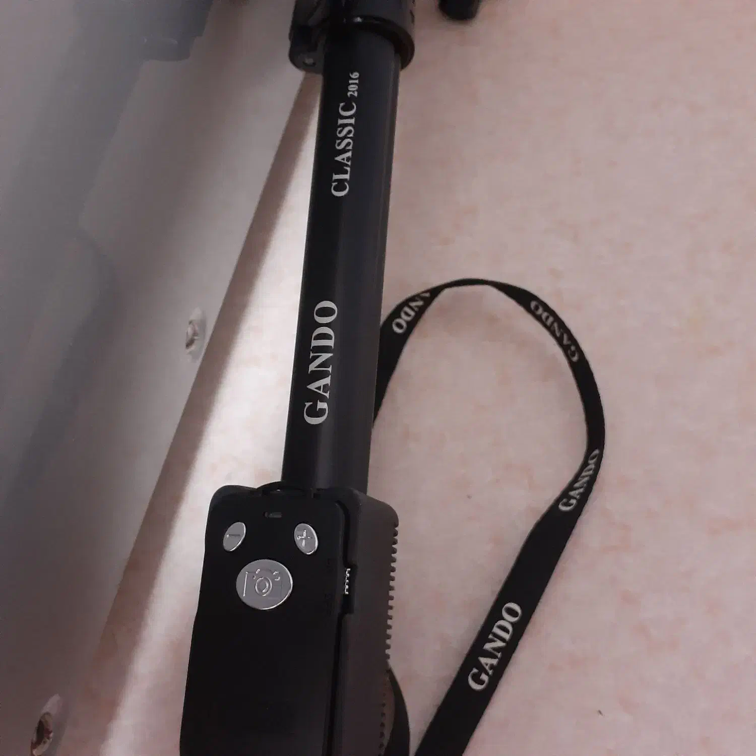 مونوپاد|لوازم جانبی موبایل و تبلت|اراک, |دیوار