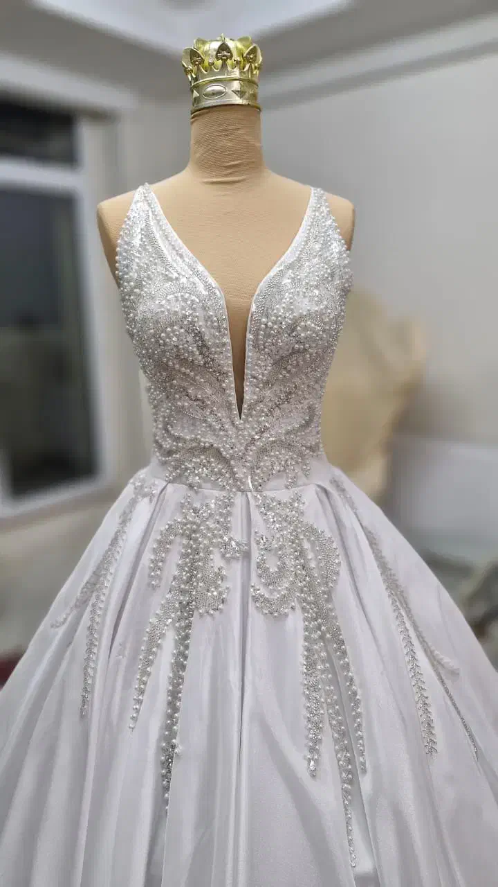 لباس عروس|لباس|تبریز, |دیوار