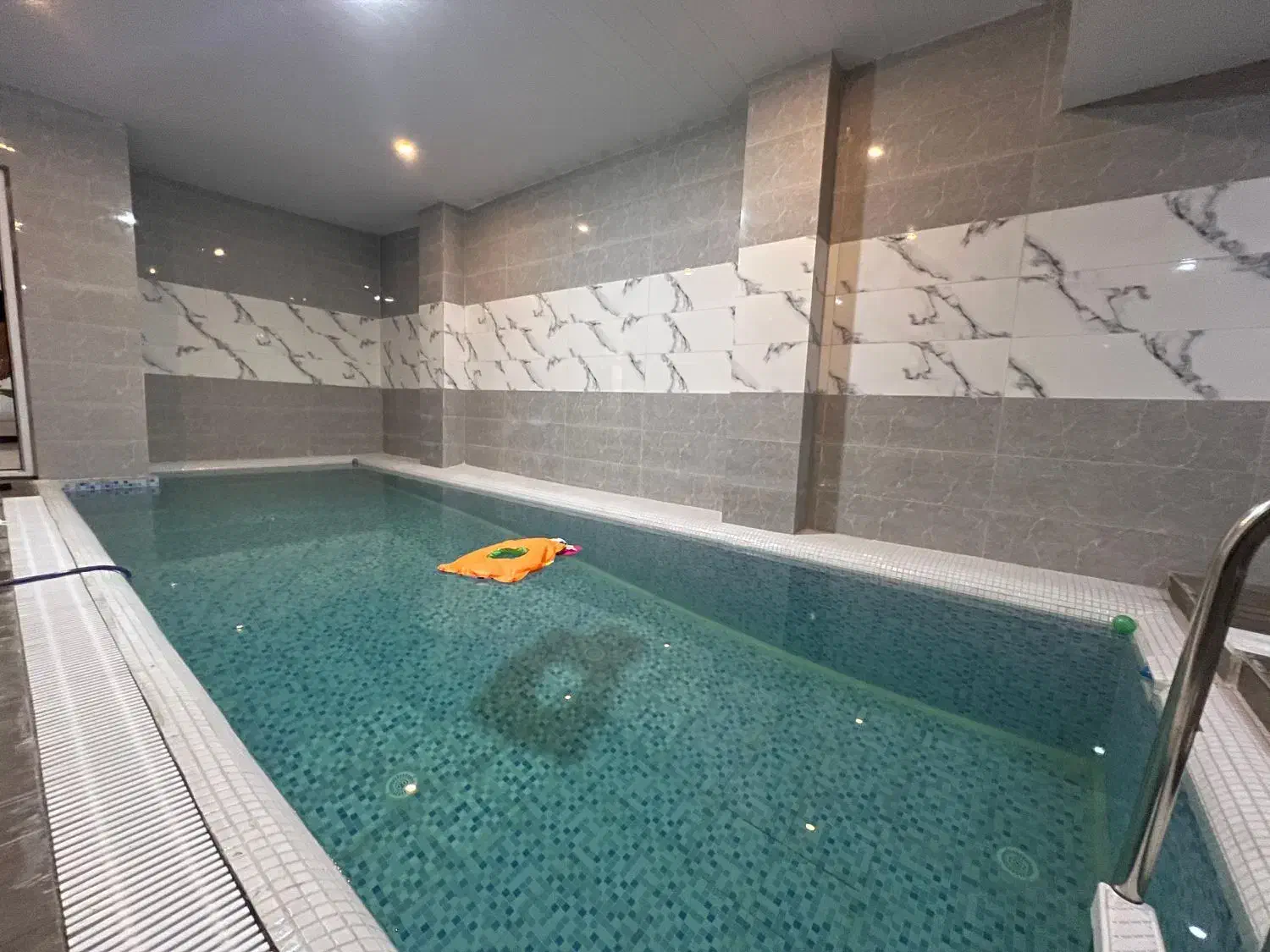 استخدام نگهبان و نظافت چی|استخدام سرایداری و نظافت|رامسر, |دیوار