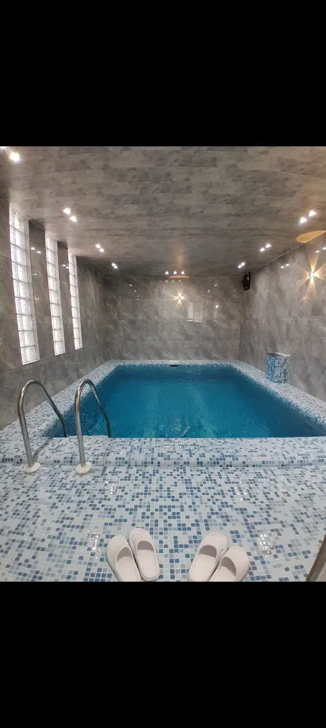 ویلا استخردار نوساز چسبیده به جنگل واقعی (اکسیژن)|اجارهٔ کوتاهمدت ویلا و باغ|نور, |دیوار