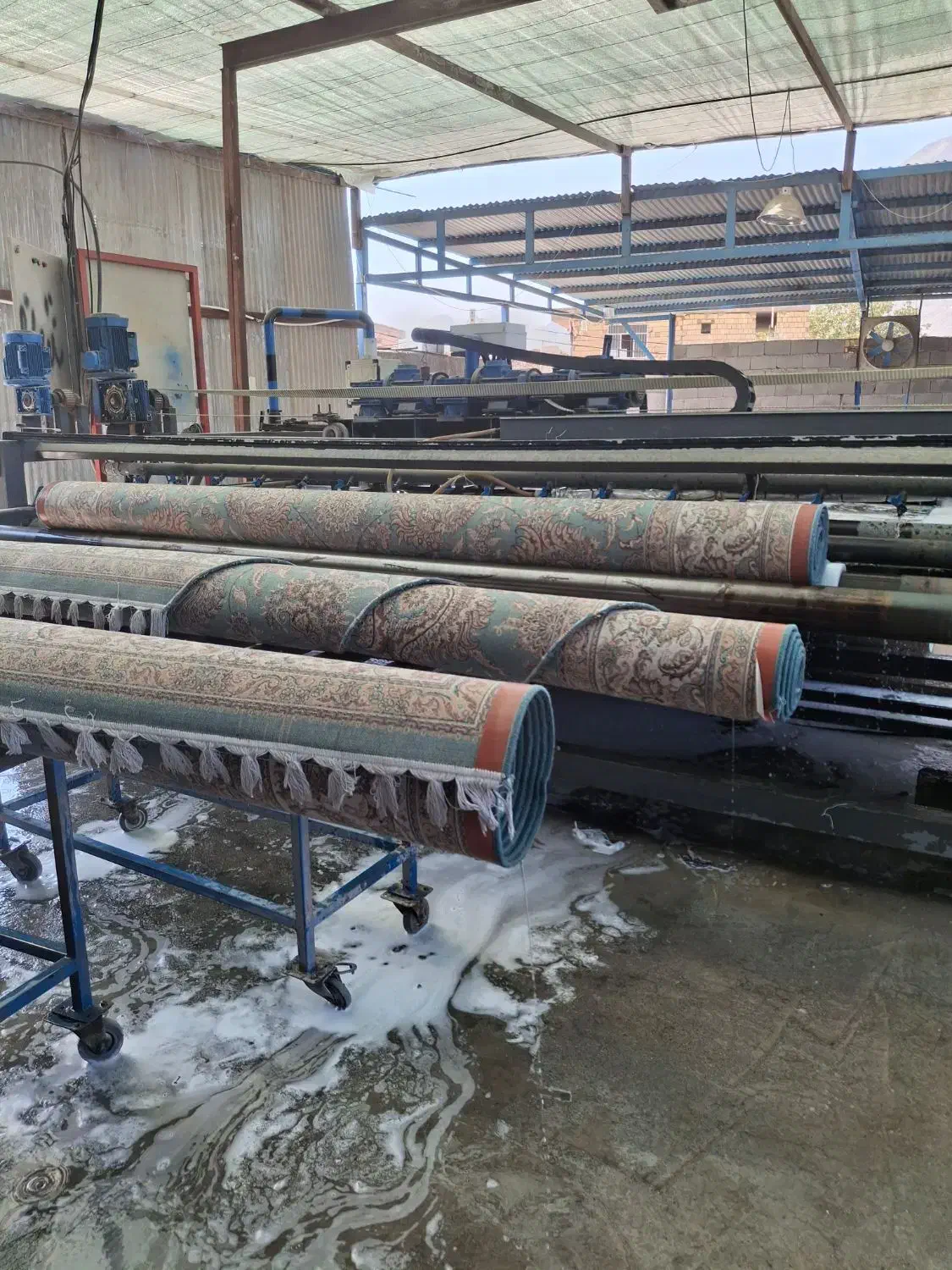 کارخانه قالیشویی تخصصی آفتاب|خدمات نظافت|پیر بکران, |دیوار