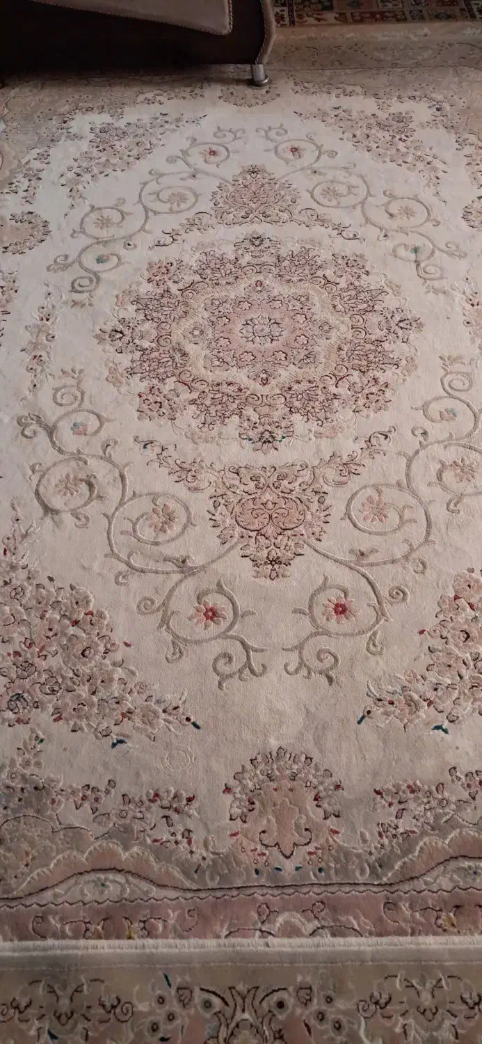 ۴ عدد فرش ۶ متری|فرش|کرج, چهارصد دستگاه|دیوار