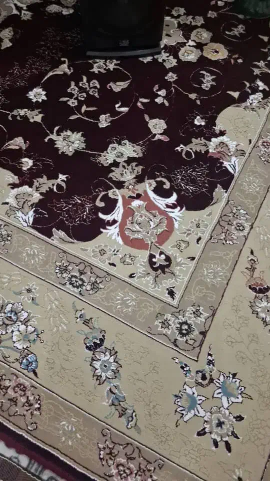 فرش در حد نو و یک عدد پادری|فرش|بوشهر, |دیوار