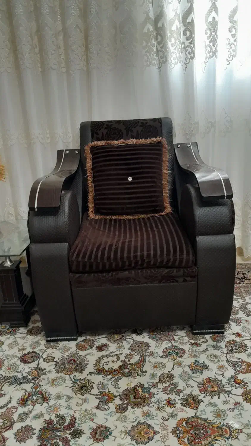 مبل راحتی ۹ نفره|مبلمان خانگی و میز عسلی|ماکو, |دیوار