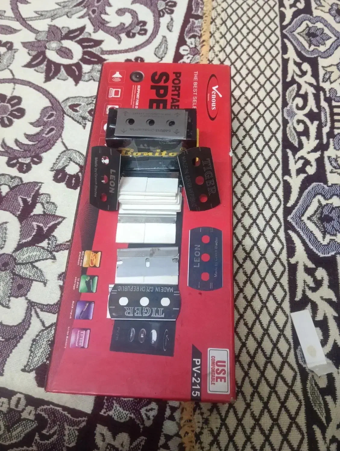 تیغ تک لبه دسته دار دولبه اصلی|آرایشی، بهداشتی، درمانی|قرچک, میرزائی شمالی|دیوار