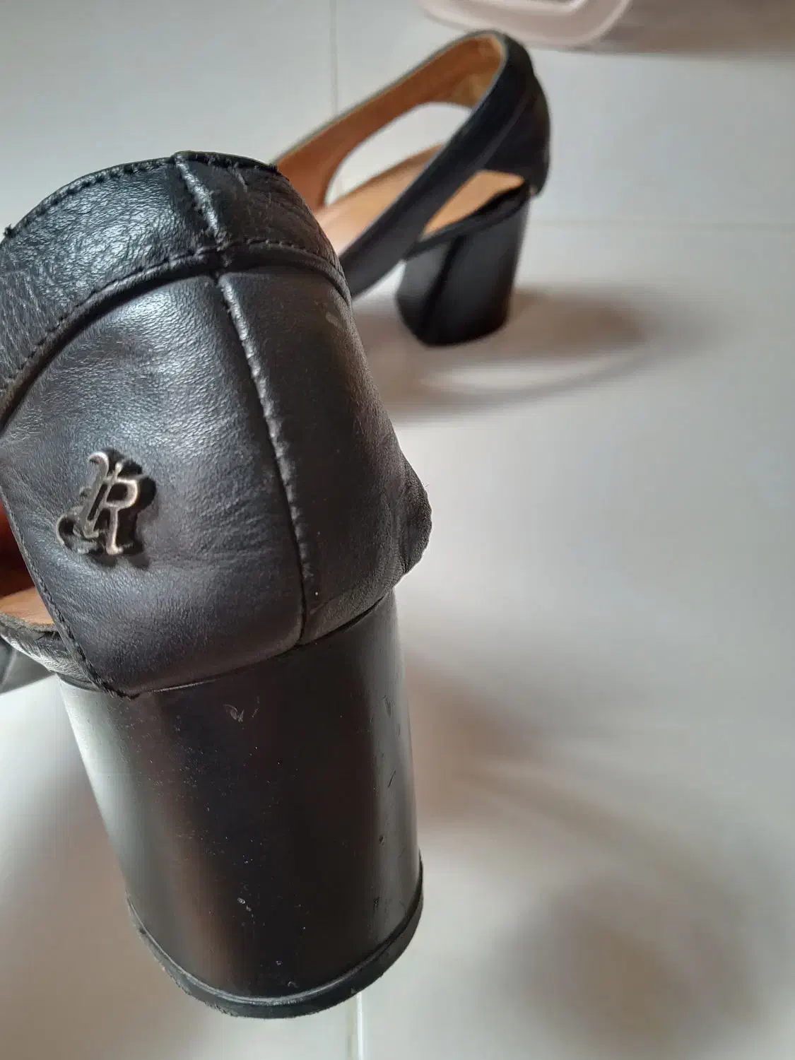 کفش زنانه، چرم خالص|کیف، کفش، کمربند|میاندوآب, |دیوار