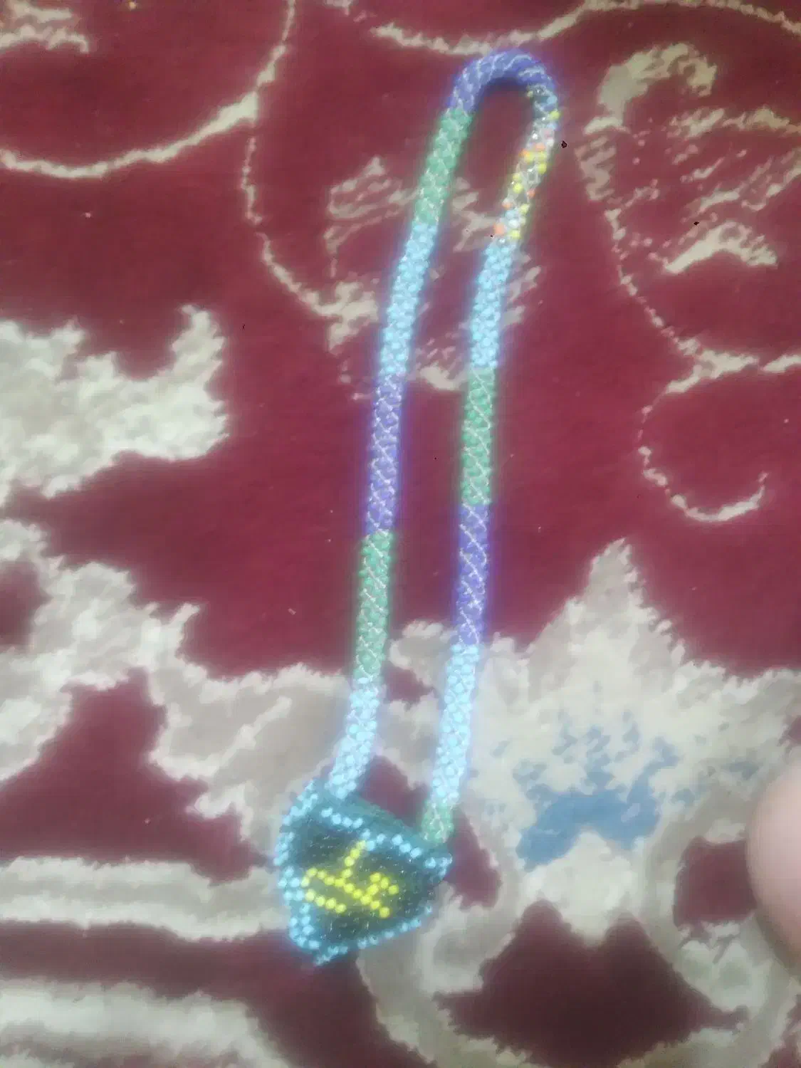 گردن بافتنی|جواهرات|باوی, |دیوار