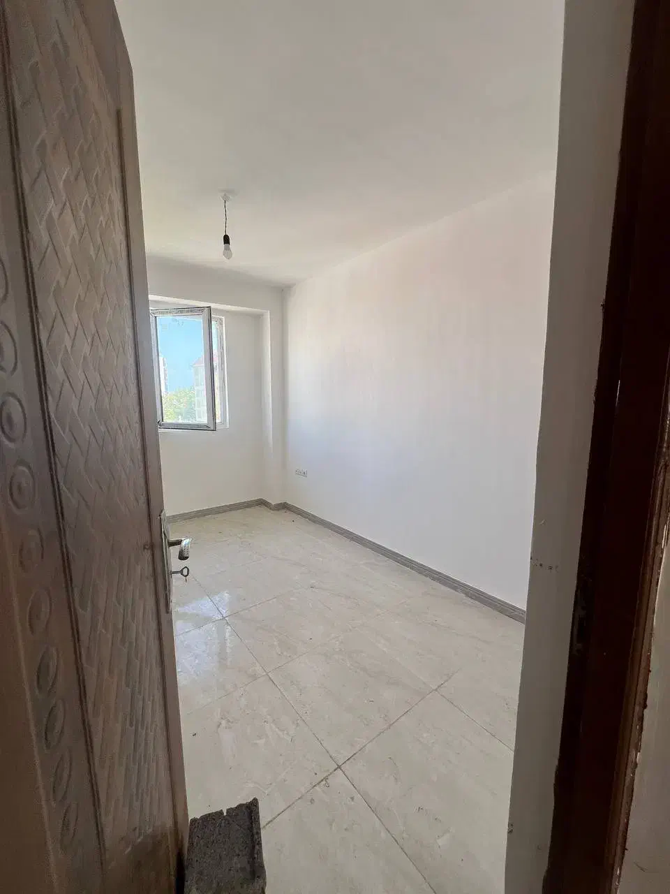 آپارتمام نوساز و کلید اول خیابان دانشگاه|فروش آپارتمان|رودسر, |دیوار