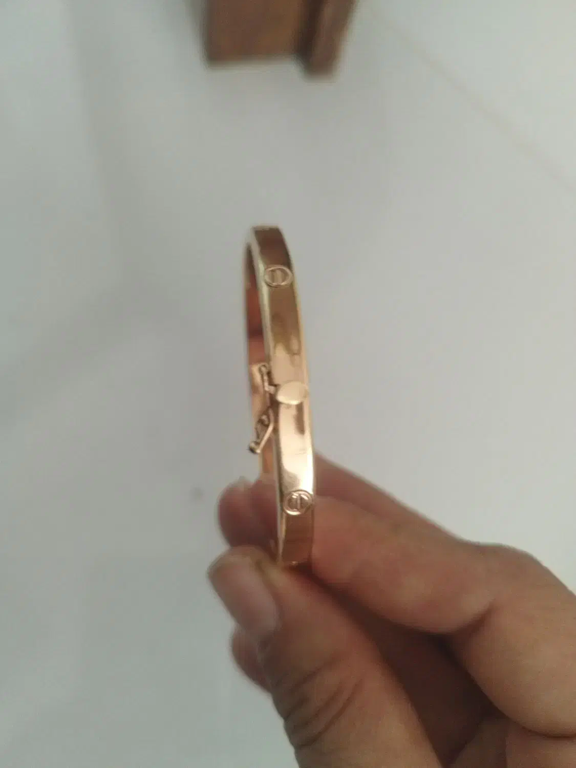 دستبند کارتیر|جواهرات|یاسوج, |دیوار