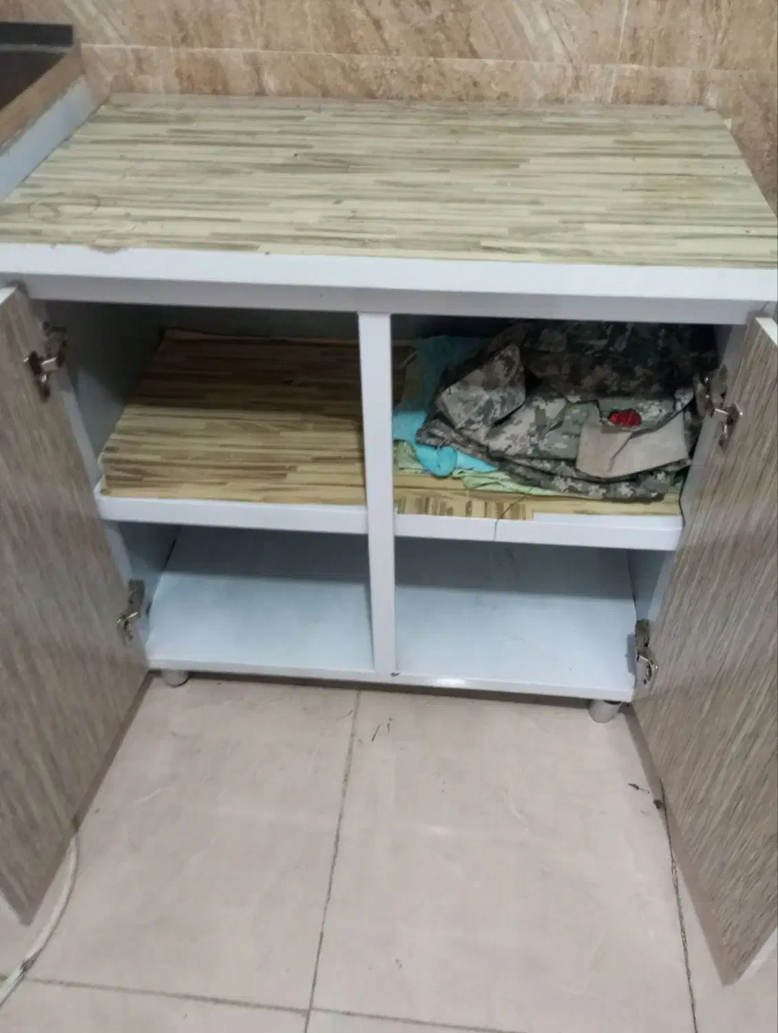 کابینت دو درب نو|آب‌چکان و نظم‌دهنده ظروف|بندرعباس, |دیوار